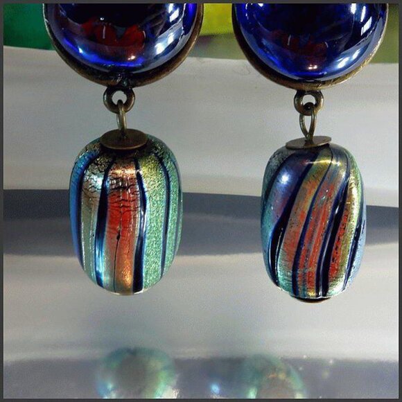 Art Glass Cobalt Electric Green Glass Italian Clip Earrings 17056 - Picture 4 of 6